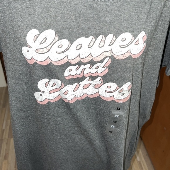 Sonoma gray short sleeve fall graphic tee - Picture 2 of 4